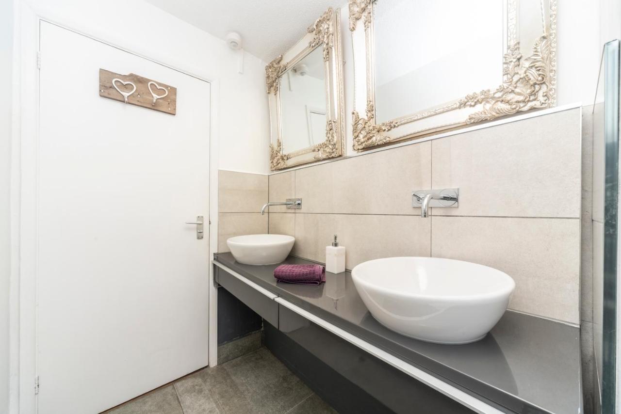 10 Boutique Studio Apartment Near Tube - Quiet Location Little Missenden Luaran gambar